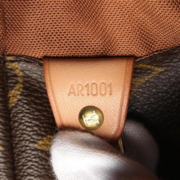 LOUIS VUITTON Brown Monogram Leather Tote Bag - Picture 5 of 9